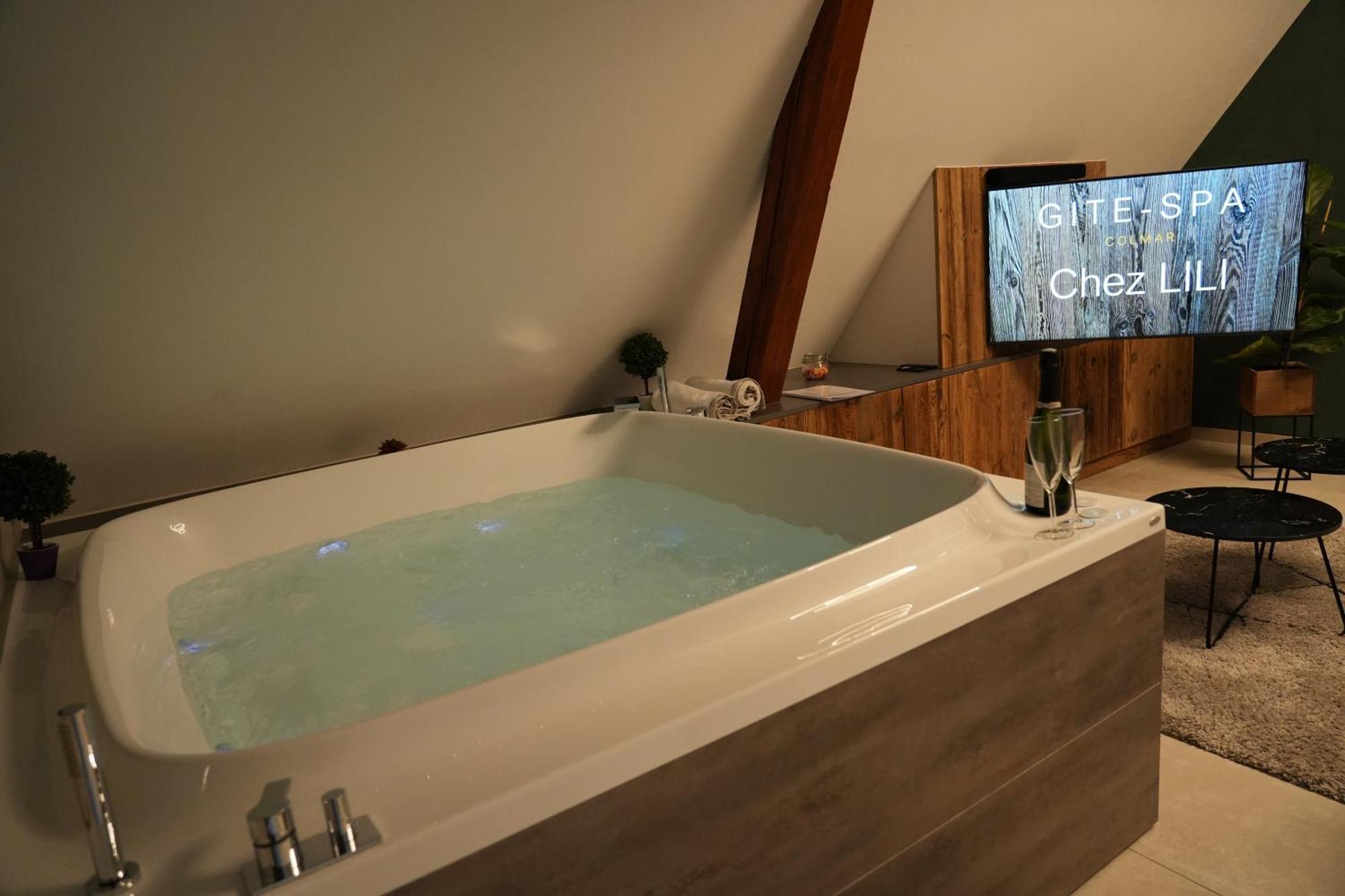 Gite Spa L'Atelier Emile - Spa Privatif - 5 Min Colmar Sainte-Croix-en-Plaine Luaran gambar